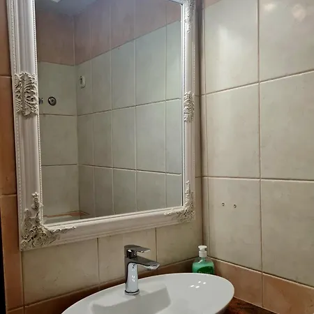 Konukevi Bozikovic Podstrana