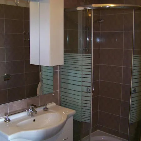 Pensionat Bozikovic 4*